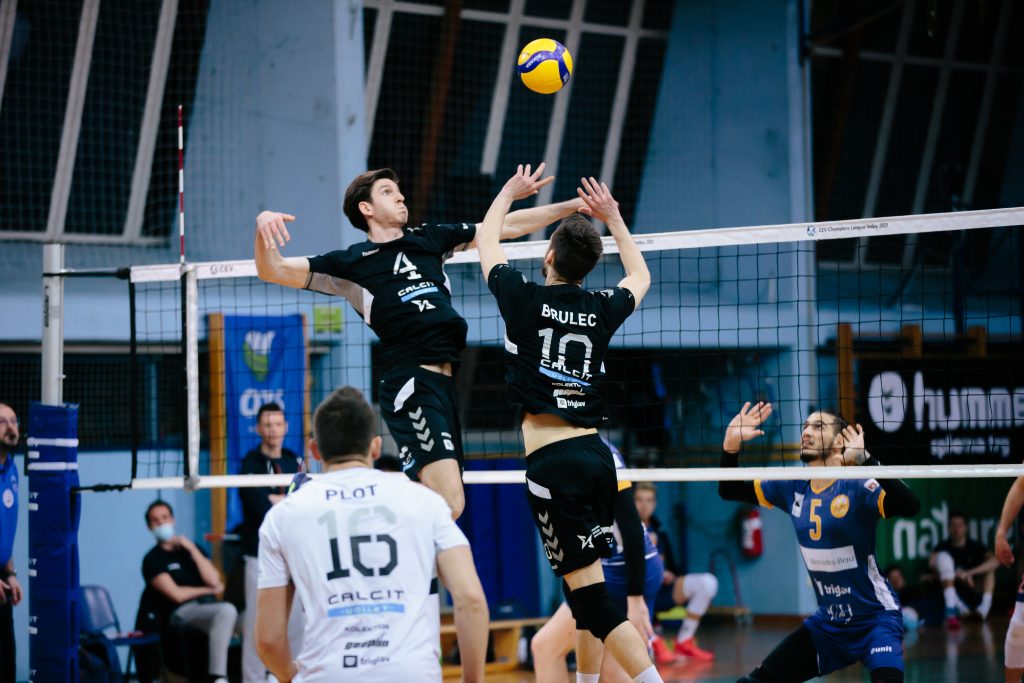 V tretji tekmi boljši ACH Volley
