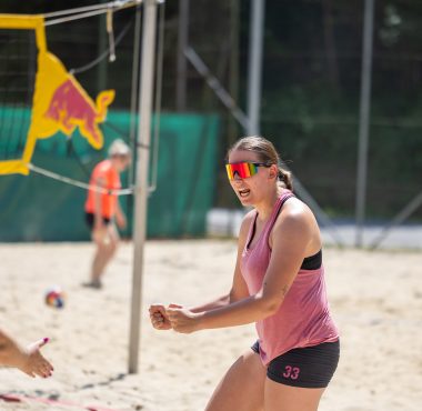 Kamniška »LIGA 3na3« v odbojki na mivki 2026