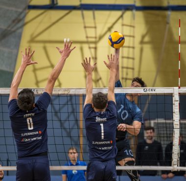 Calcitovci V Kranju potrdili uvrstitev v polfinale končnice DP