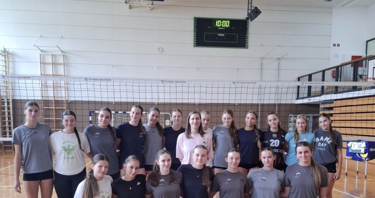 Mlajše odbojkarice tudi o čuječnosti in umirjanju