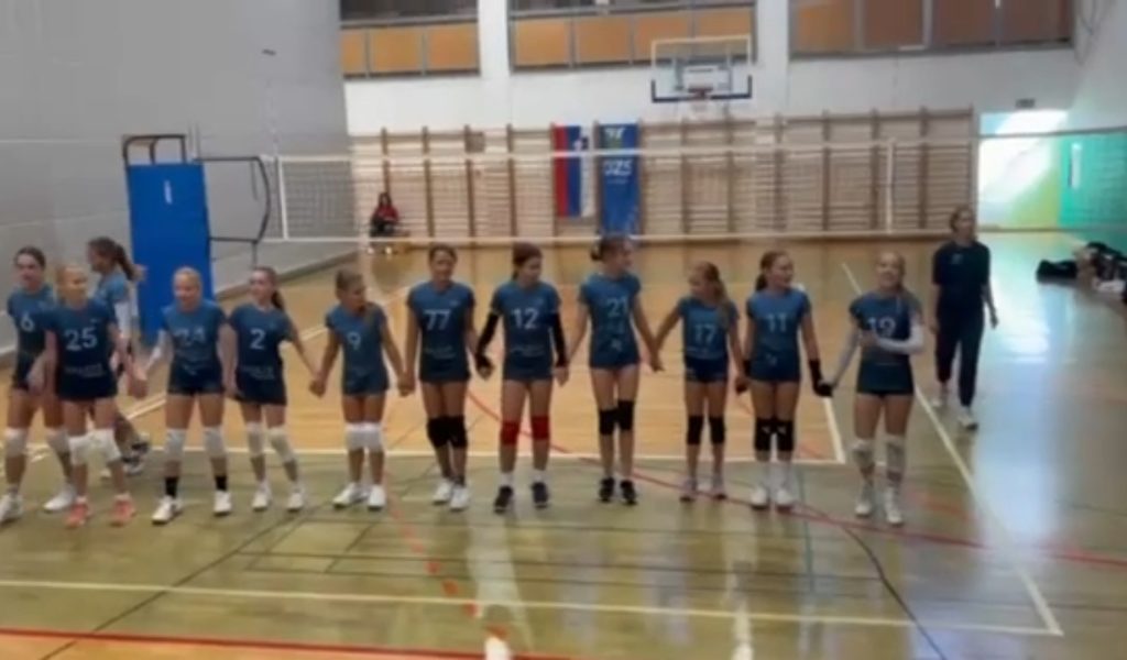 Deklice Calcit Volleyja uspešno začele kvalifikacije